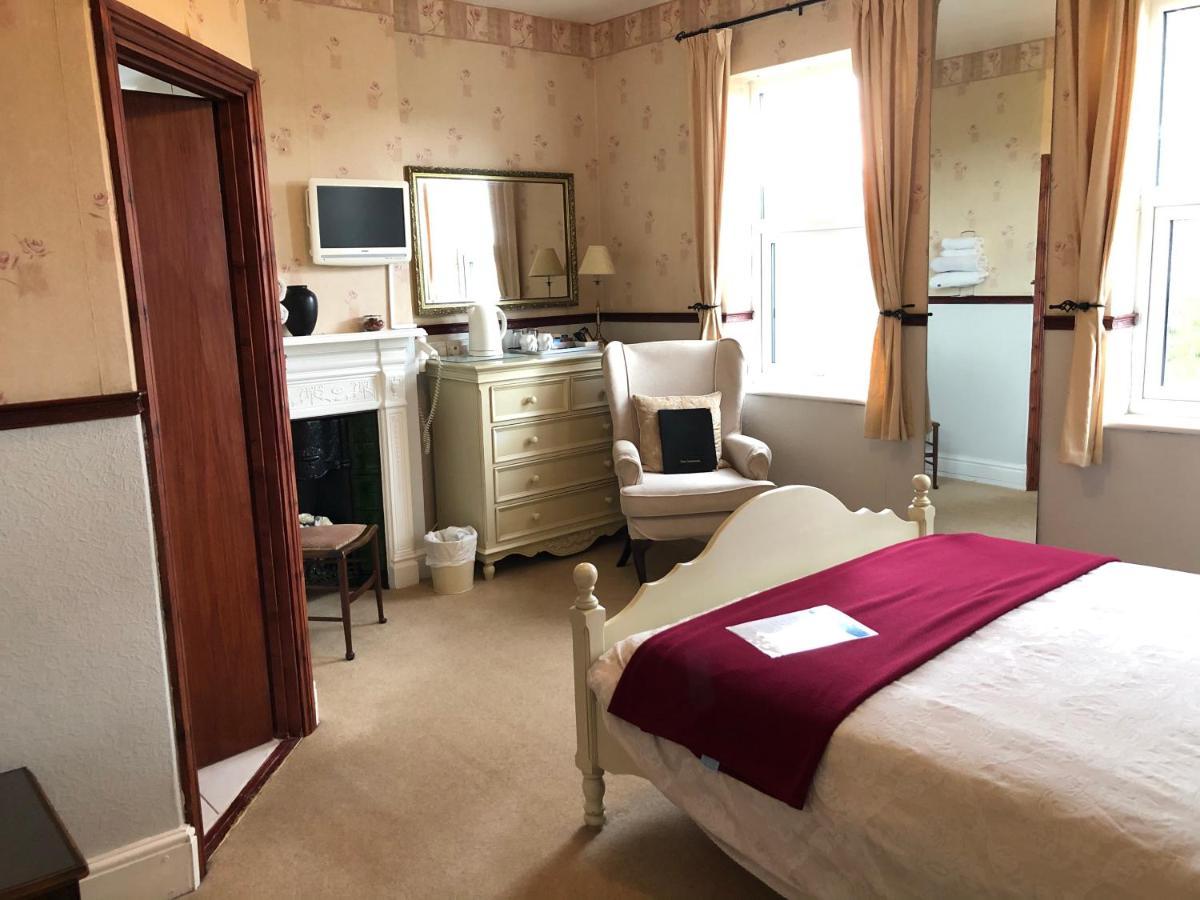 Brook House Bed and Breakfast Broadway  Exteriör bild